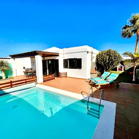 Arianne Playa Blanca